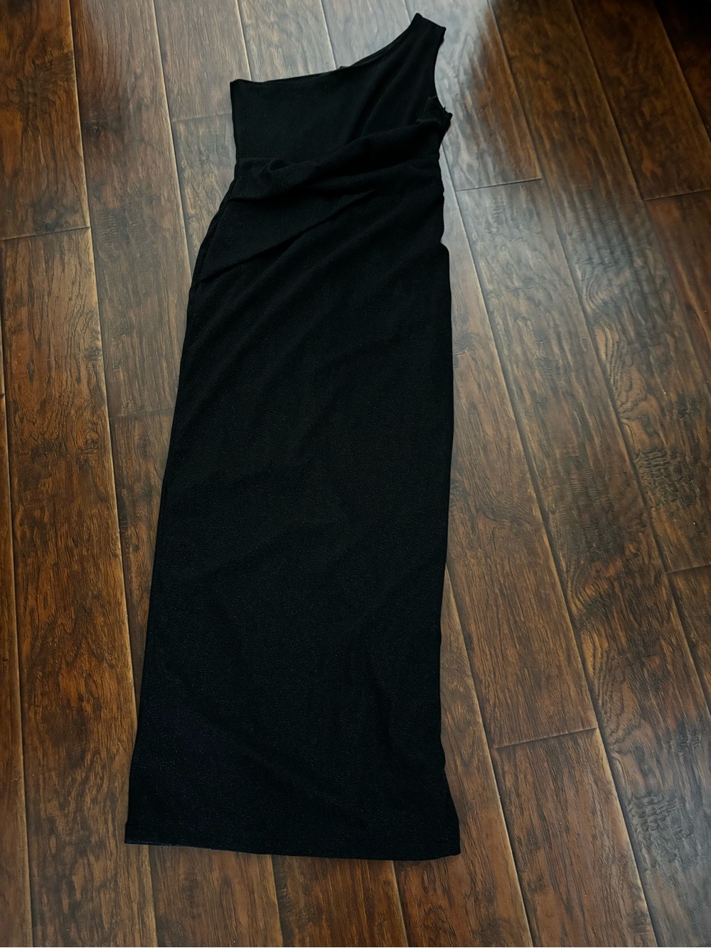 Women’s Black One-Shoulder Maxi dress